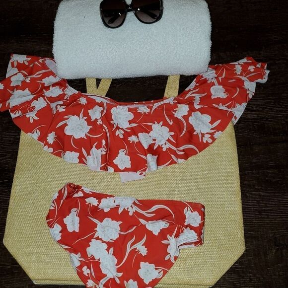 Flirty Ruffled 2-piece Bikini Hawaiian print - Picture 4 of 7
